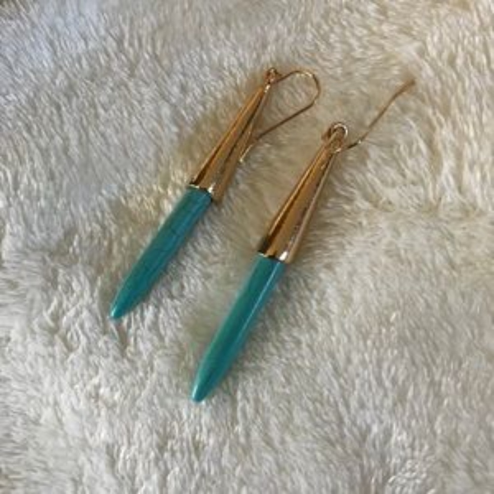 Turquoise and Gold Dangle Earrings - Picture 6 of 6